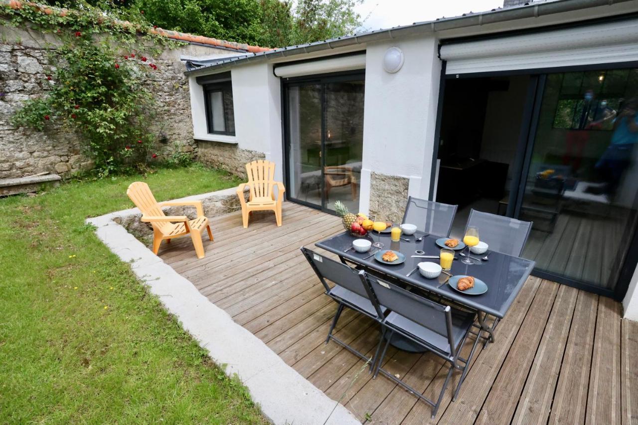Apartamento L'Atelier Et Sa Terrasse Pontivy Exterior foto