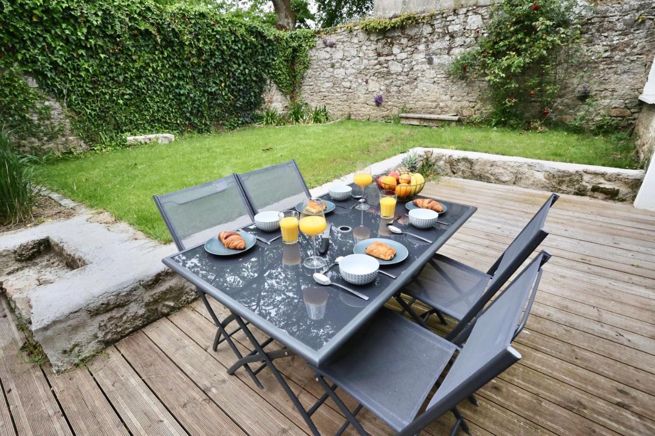Apartamento L'Atelier Et Sa Terrasse Pontivy Exterior foto